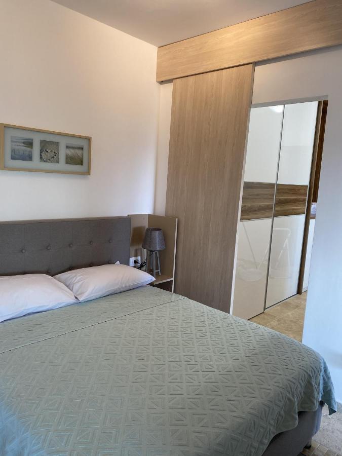 Bitcoin And Ethereum Deluxe Apartments Бар Экстерьер фото