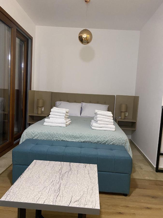 Bitcoin And Ethereum Deluxe Apartments Бар Экстерьер фото